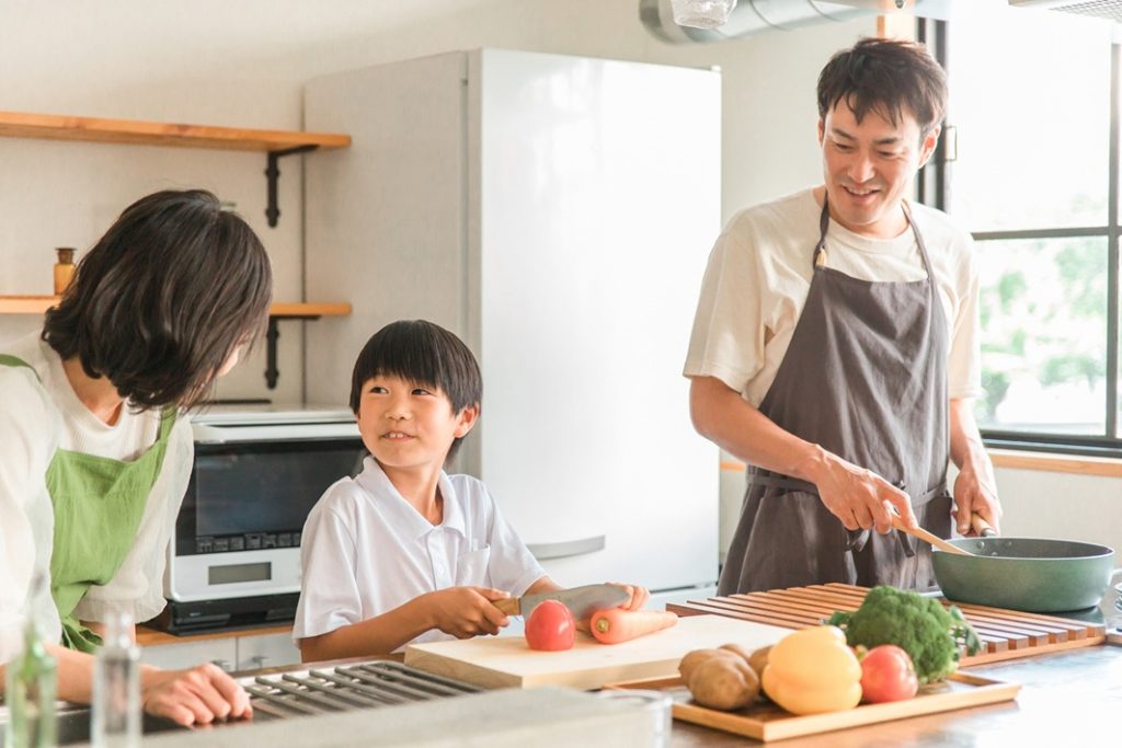 子どもの「人間力」を育む！キッズ食育トレーナーに聞く、親子で楽しむ食育のコツ