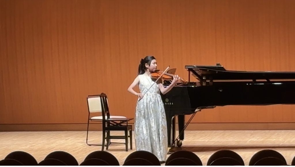 国際バイオリンコンクール　3位入賞　小さなバイオリニスト雨宮里桜さん（四街道市在住）