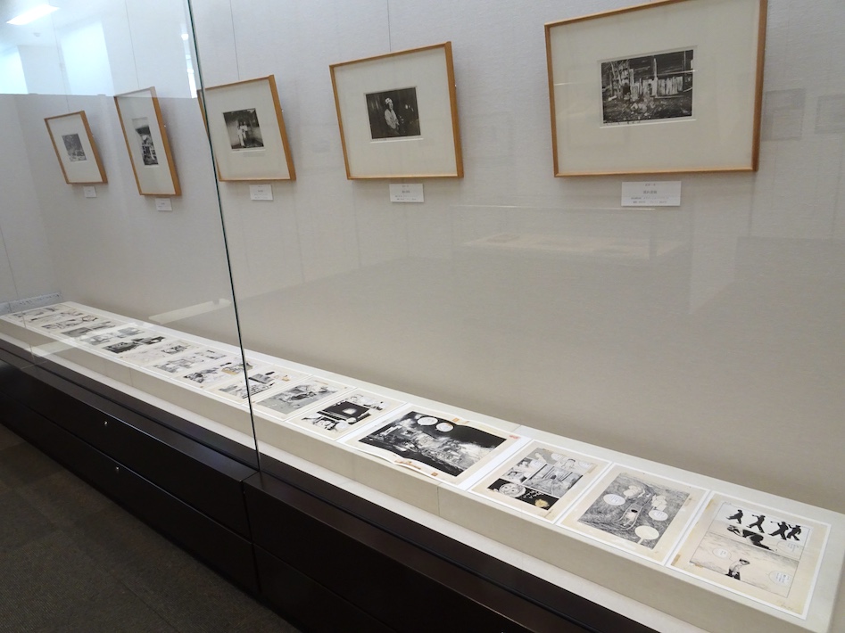 船橋市西図書館で10月4日まで公開中　企画展「 流れ雲旅 ―北井一夫が撮った つげ義春―」