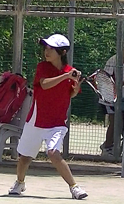 今日の努力が、明日の成長へ　プロテニス選手　山﨑郁美さん