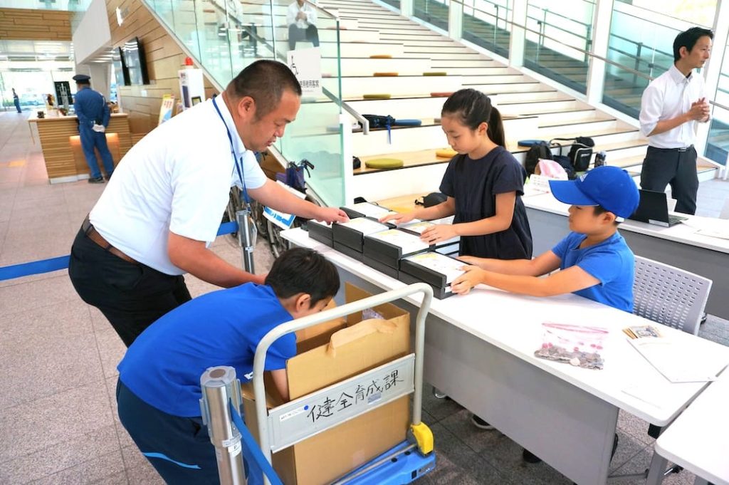 販売開始わずか6分で完売! 子どもたちが考案した記念弁当が大人気