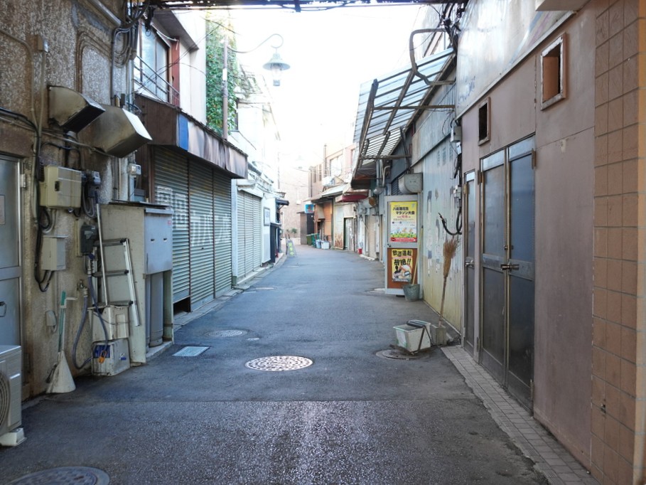 音楽で世界をカラフルに！ 商店街で小さな音楽イベント 第1回八街駅南口すずらん通り音楽祭